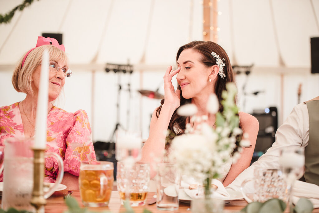 Bride's reaction during father of the bride speech at the House on the Brooks